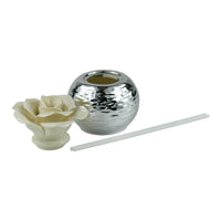 Diffusore Rose Passion Base Argento e Porcellana con base argentata e rosa in porcellana bianca