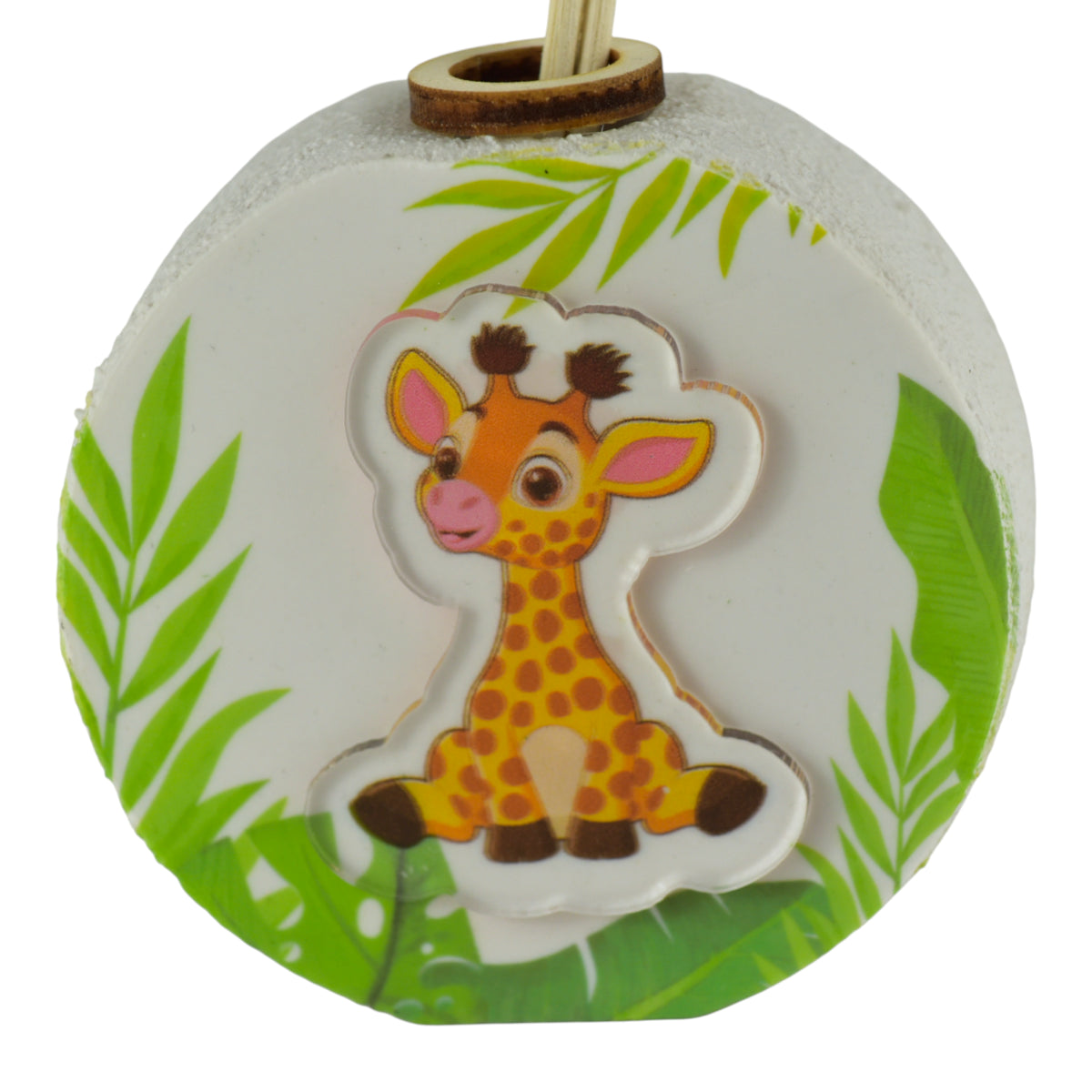 Diffusore Savana Elegance Tondo con Giraffa su base in Pietra di Piuma Leccese, perfetto per eventi infantili.