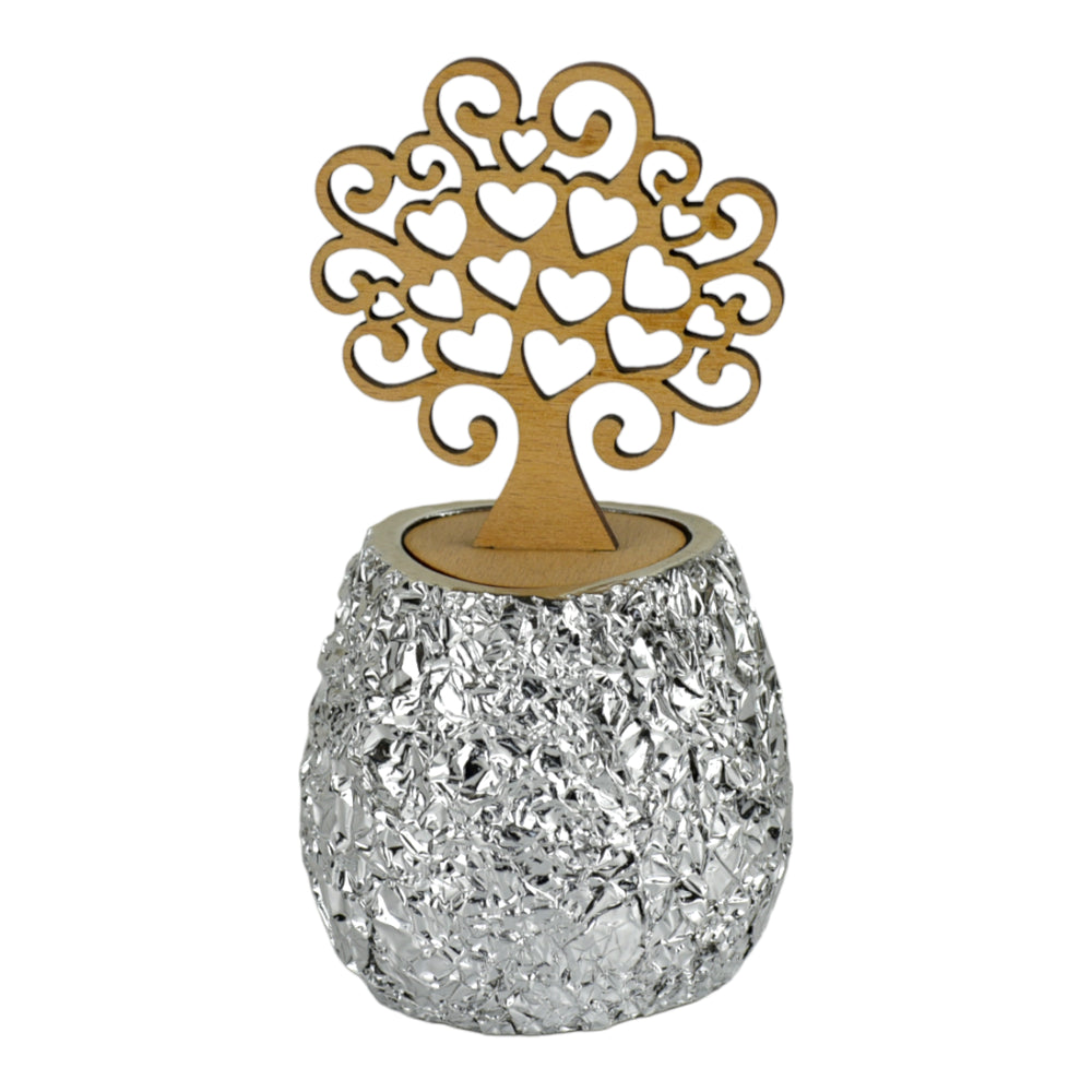 Diffusore Silver Tree in Resina Argentata con Albero in Legno con albero in legno e base argentata.